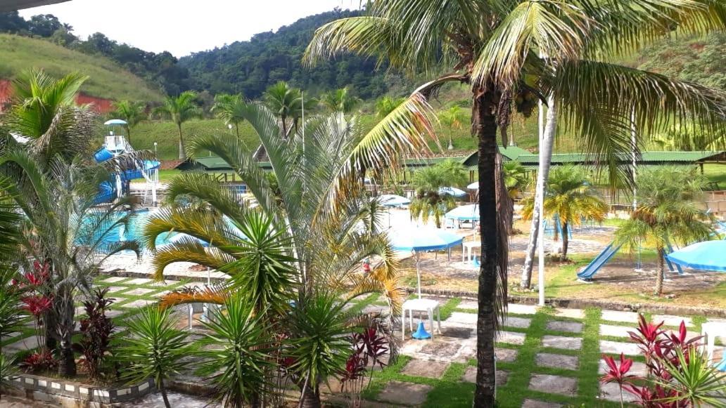 Vale Do Encantado Park Hotel Fazenda Guararema Bagian luar foto